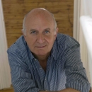 Alistair Beaton