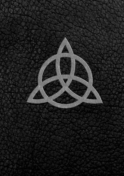 'Cover von Buch der Schatten / Grimoire (Din A4, 352 blanko Seiten zum Selbstgestalten)'-Cover
