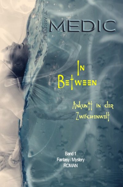 'Cover von In Between'-Cover