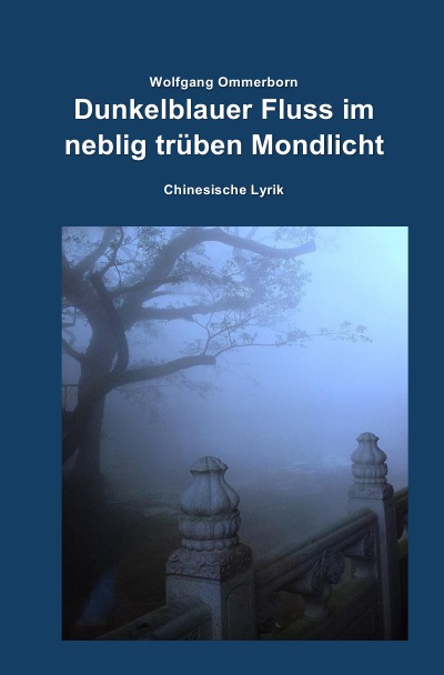 'Cover von Dunkelblauer Fluss im neblig trüben Mondlicht'-Cover