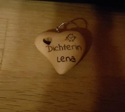 'Cover von Dichterin Lena'-Cover