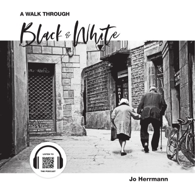 'A Walk through Black & White (Großformat)'-Cover